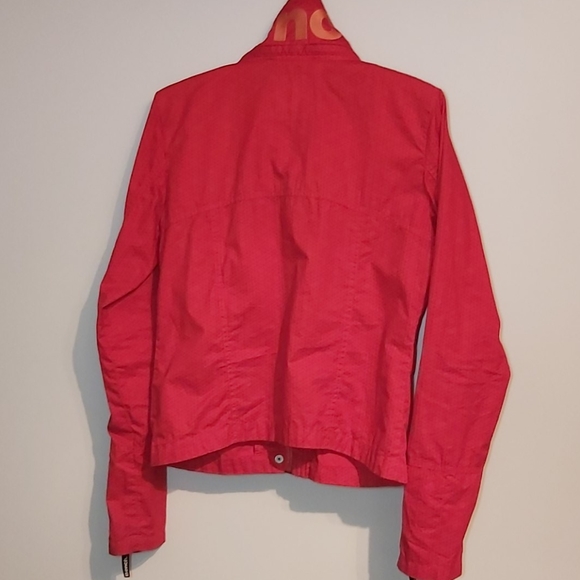 Bench alternative jacket in red - Picture 3 of 4
